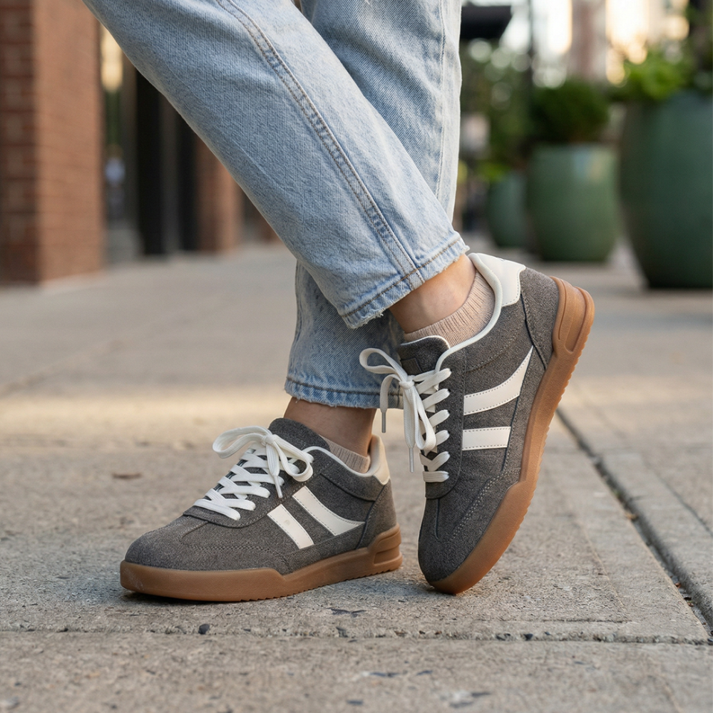 LAGCHLOE | Grey