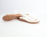 LQKLAYLA | White