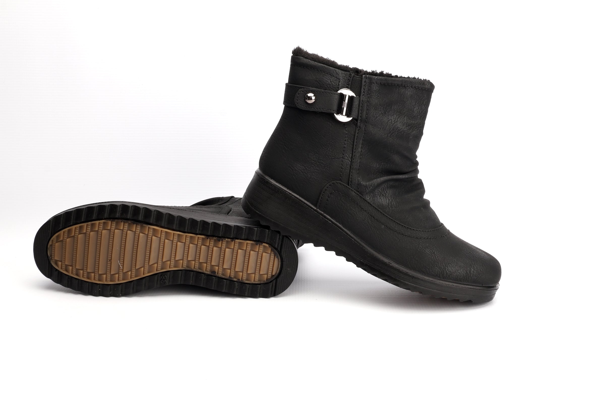 LCH5902 | Black