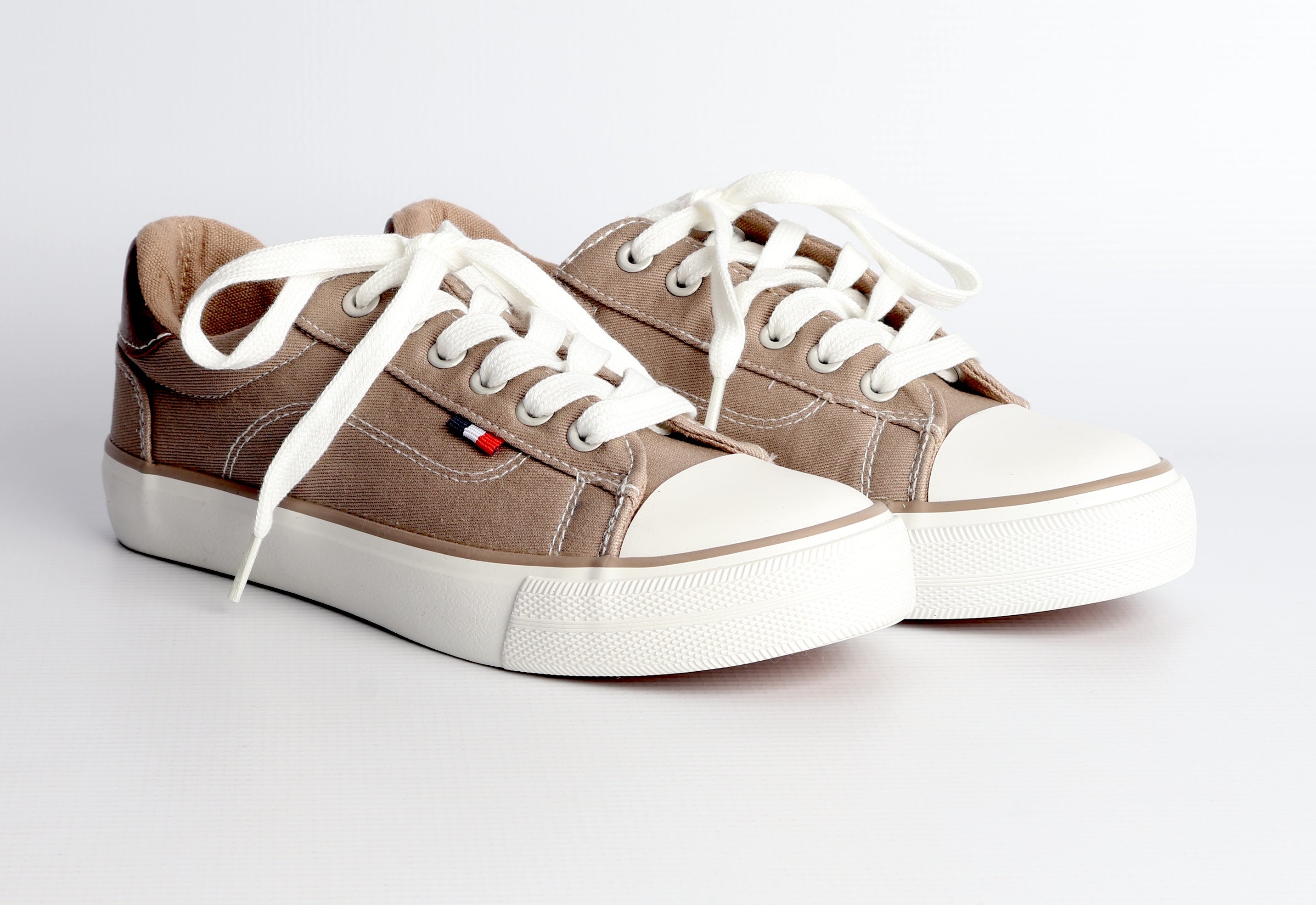 Canvas Vulcanised Sneaker – Savoy